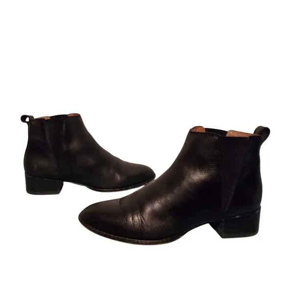 Madewell Black Leather Chelsea Ankle Booties Boots Women's Size 7