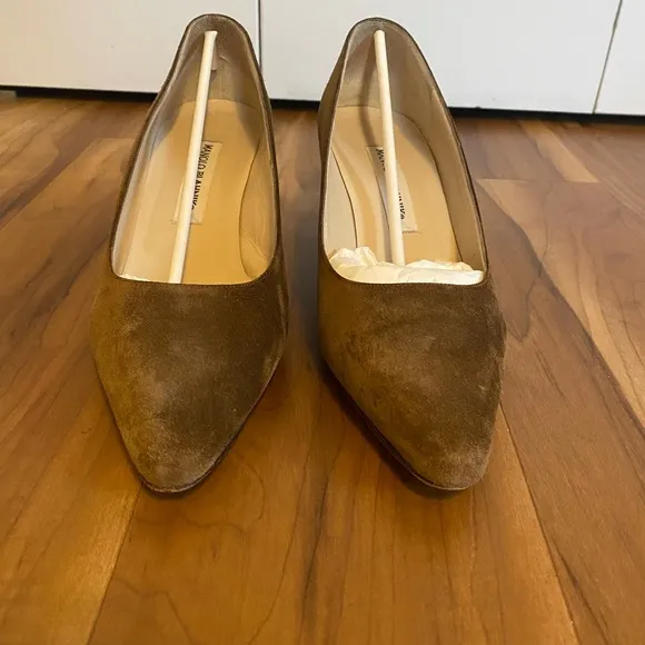 Manolo Blahnik Brown Suede Women's Shoes