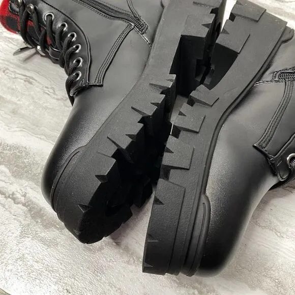 Marc Fisher Aboli Plaid Trimmed Boots Lug Sole Lace-Up Hiker Booties Black