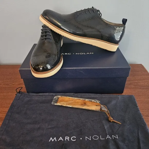 Mark Nolan Patent Vegan leather blue size 10 lace up shoes