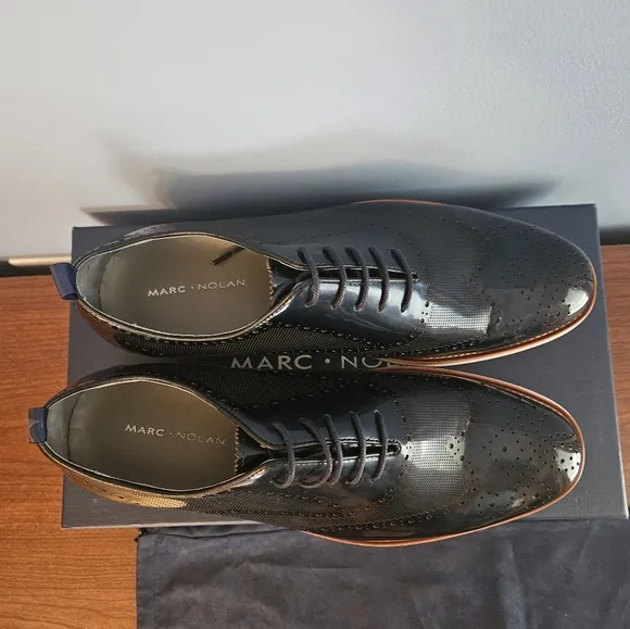 Mark Nolan Patent Vegan leather blue size 10 lace up shoes