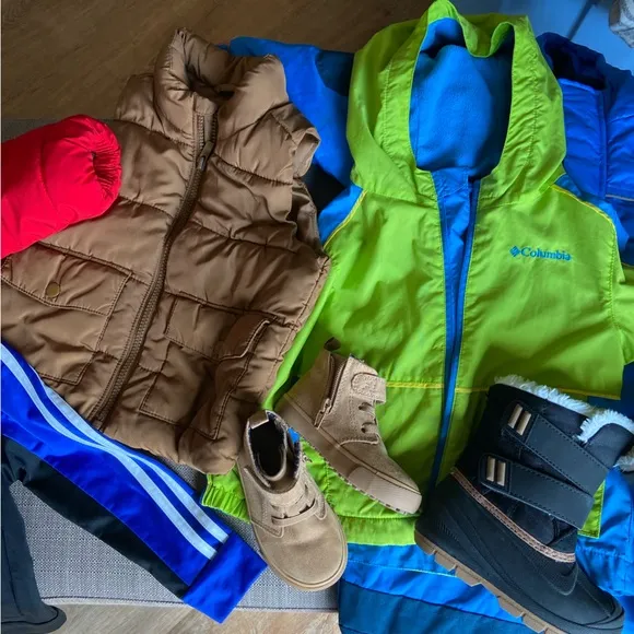 Massive boys 2T lot like new