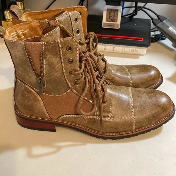 Mens Ankle Boots, Combat, Lace Up Ferro Aldo, Size 10