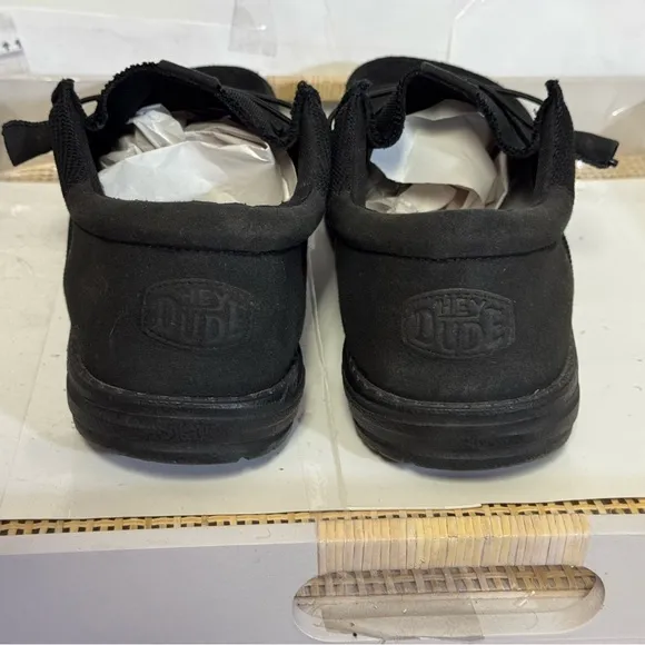 Men's Black Casual Shoes by Hey Dude size 10 good condition