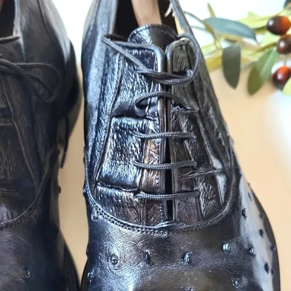 Men's Black Leather Dress Shoes
