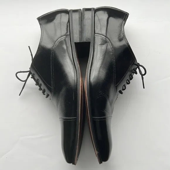 Men’s Florsheim Black Dress Shoes Size 10.5