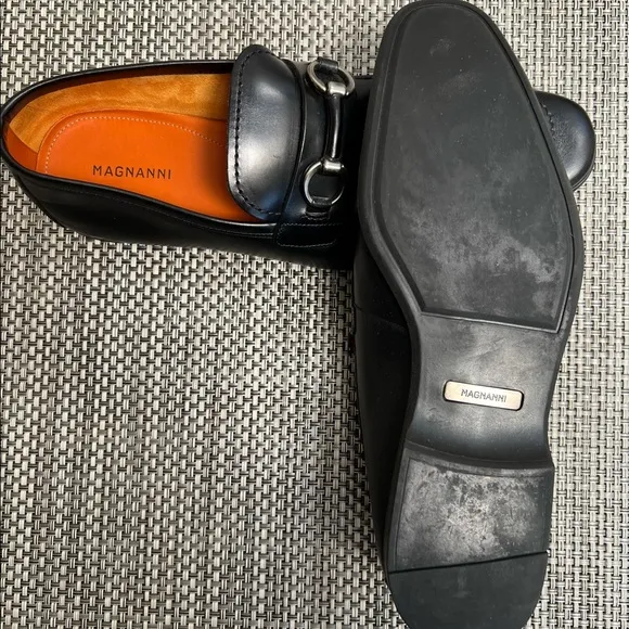 Men’s “Magnanni” Black Leather Shoes