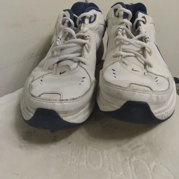 Men's NIKE MONARCH 515445-102 White and Blue Athletic Shoes Size 13