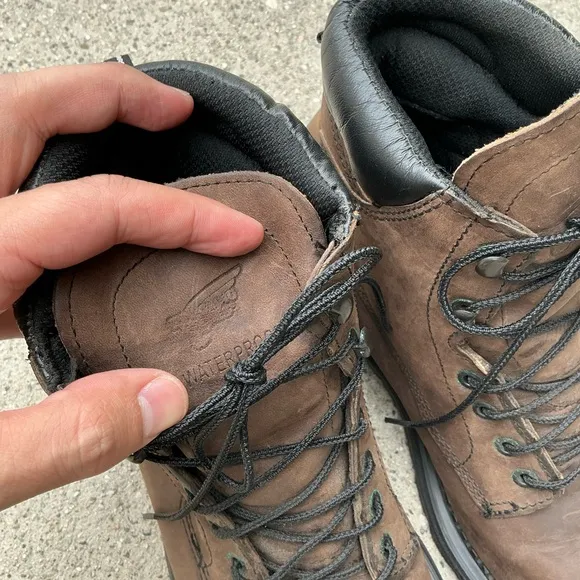 Men's redwing Brown Leather lace up Work Boots waterproof size 11