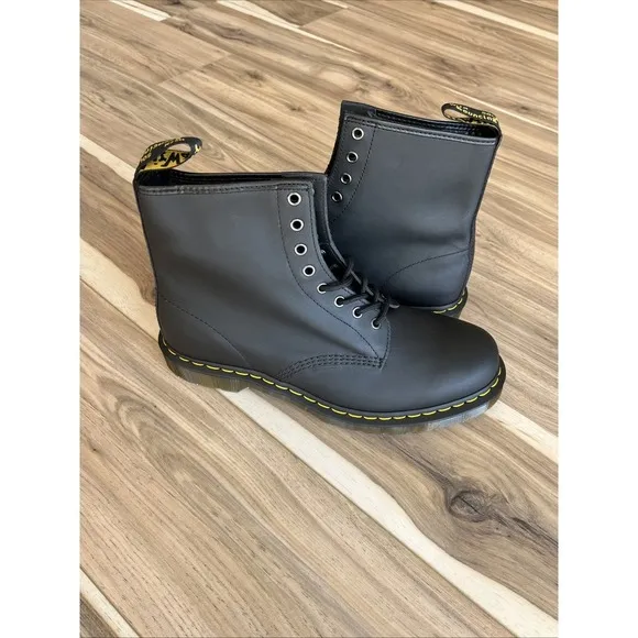 Men's Shoes Dr. Martens 1460 8 Eye Leather Boots 11822002 BLACK 12D