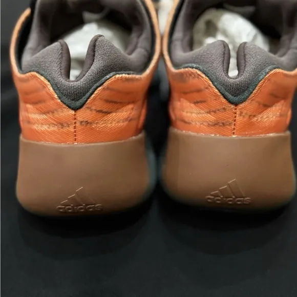 Men's Stylish Sneakers in Orange and Gray NEW LIMITED