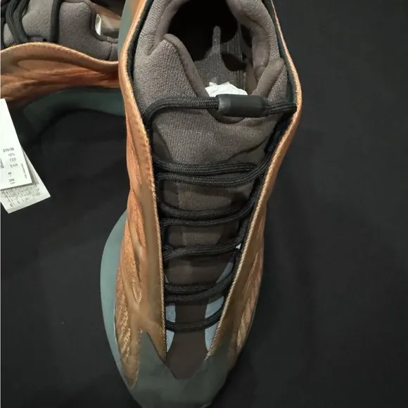 Men's Stylish Sneakers in Orange and Gray NEW LIMITED