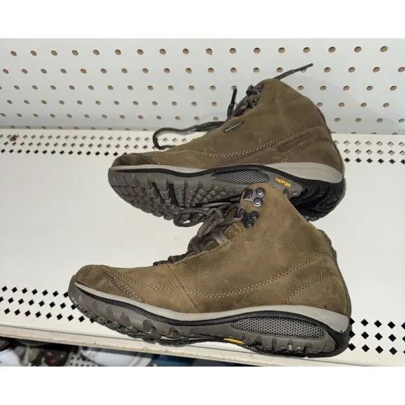 Merrell Siren Traveller 3 Mid Womens Waterproof Outdoor Hiking Boots Size 7