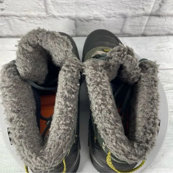 Merrell Women’s insulated waterproof Gray Hiking Boots Size 9.5