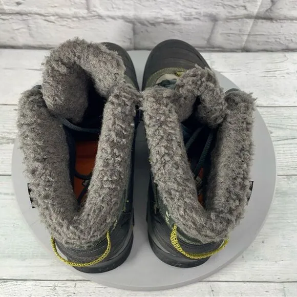 Merrell Women’s insulated waterproof Gray Hiking Boots Size 9.5
