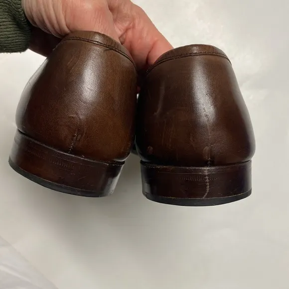Mezlan men’s brown Genuine crocodile loafers size 9