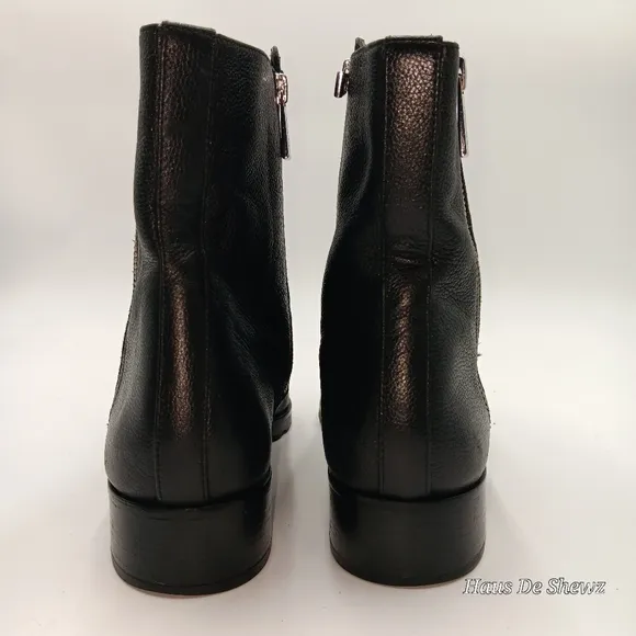 MICHAEL KORS Black Triple Zippered Ankle Moto Boots w/Lugg Soles, size 9