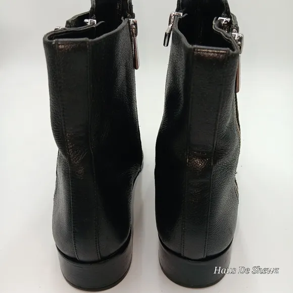 MICHAEL KORS Black Triple Zippered Ankle Moto Boots w/Lugg Soles, size 9