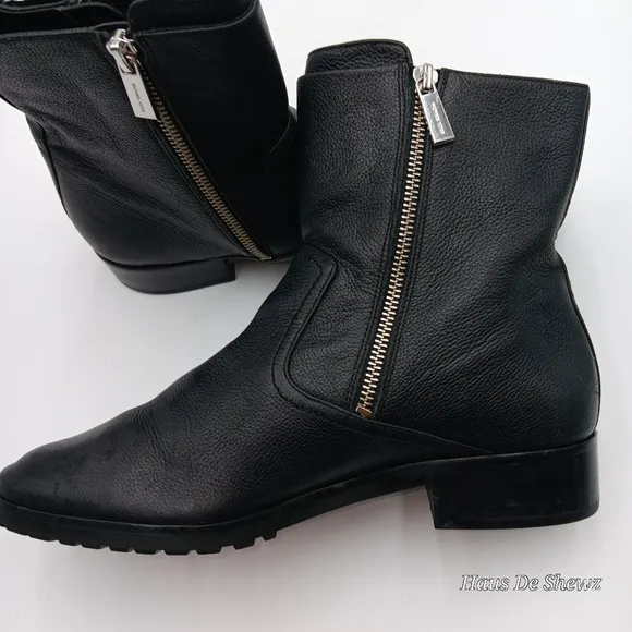 MICHAEL KORS Black Triple Zippered Ankle Moto Boots w/Lugg Soles, size 9