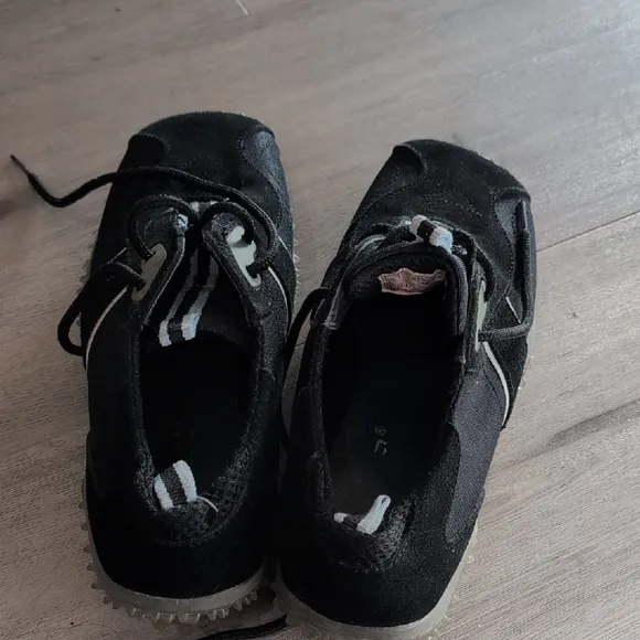 Miu Miu Black and White Women's Shoes