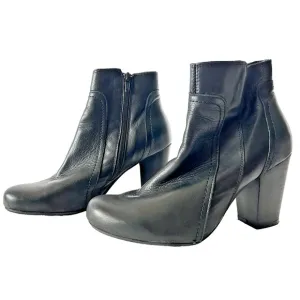 Miz Mooz Barcelona Collection Black Bootie Heels Made in Spain 8/38.5