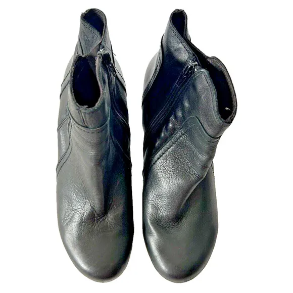 Miz Mooz Barcelona Collection Black Bootie Heels Made in Spain 8/38.5