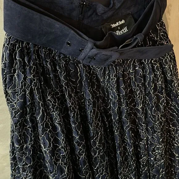 MODCLOTH x Collectif Metallic Lace Midi Flowy Skirt Belted waist Sml NWT