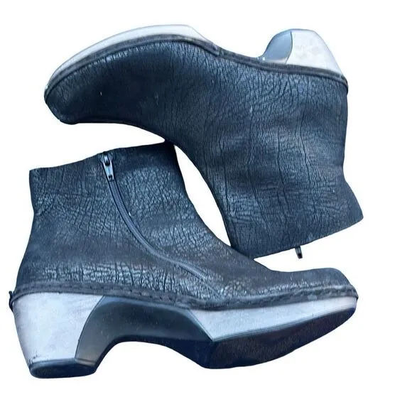 NAOT Almeria Black Crackle Leather Voyage Collection Ankle Bootie Boots Shoes Si
