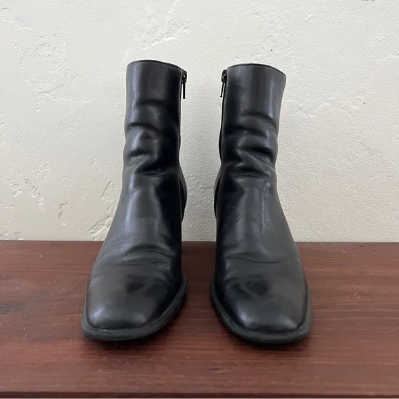 Naturalizer black leather block heel bootie boots side zip comfort shoe 9M