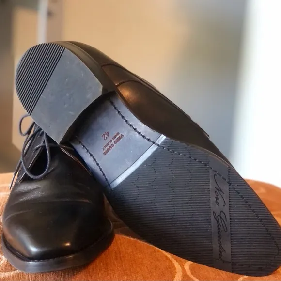 NERO GIARDINI Leather Oxfords