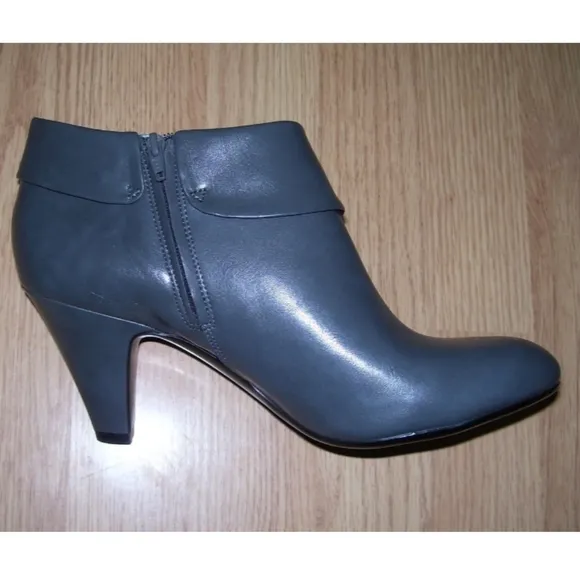 NEW ANKLE BOOTS/BOOTIE SIZE 11
