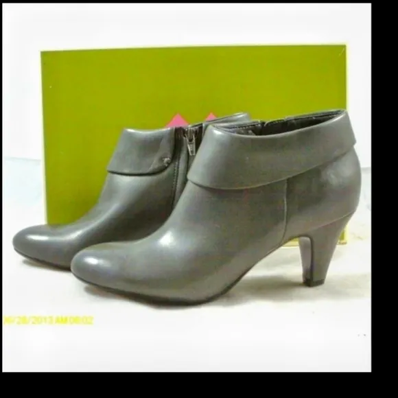 NEW ANKLE BOOTS/BOOTIE SIZE 11