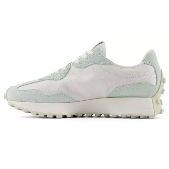 New Balance 327 Casual Women's Sneakers Shoes White Light Mint size 8 NEW