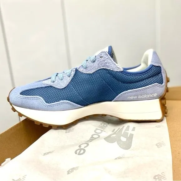 New Balance 327 Unisex Women 7 /M 5.5 Casual Sneakers Shoes Light Arctic Blue