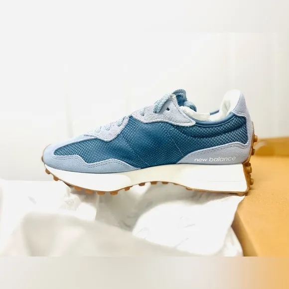 New Balance 327 Unisex Women 7 /M 5.5 Casual Sneakers Shoes Light Arctic Blue