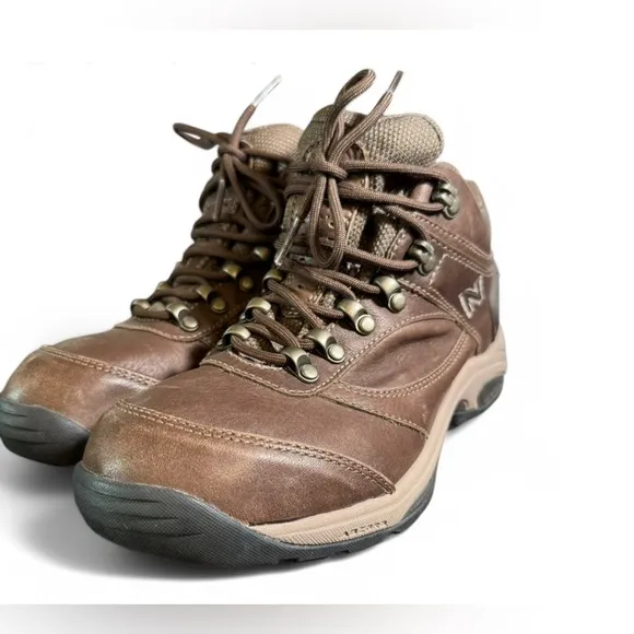 New Balance 978 Gore-Tex Brown Hiking Boots Size 6.5