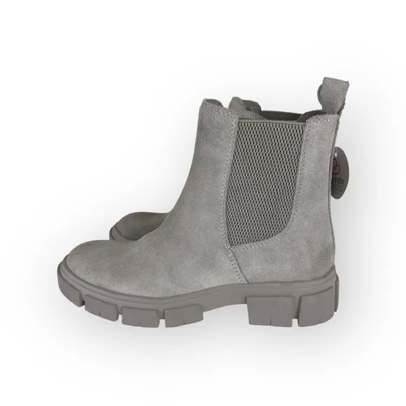 NEW Blondo Combat Boots Slip On Waterproof size 6 M Tan Suede Rubber Sole Zip