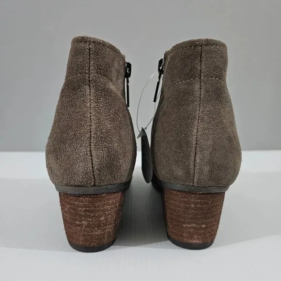 NEW Blondo Villa Waterproof Ankle Bootie Dark Taupe Suede Leather Shoe Size 8