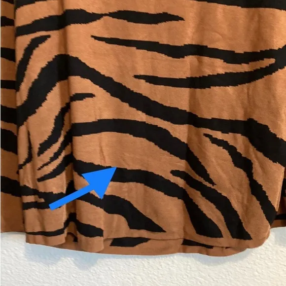 New Chicos Tiger Stripe Textured Bateau-Neck Heavy Sweater Top 4/XXL