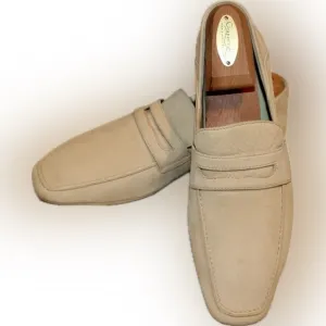 New Cole Haan size 8 light cream suede.  Unique soles.​​​​​​​​​​​​​​​​​