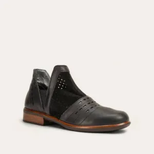 NEW NAOT women's rivotra boots - medium in perfect black combo / soft black