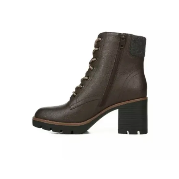 NEW Naturalizer Women’s Madalynn 2 Brown Ankle Boots Size 9M NIB