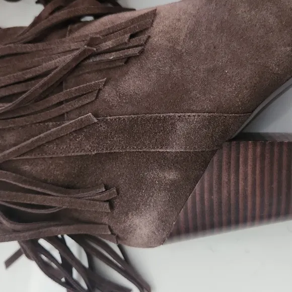 NEW STEVE MADDEN | Lainey Fringed Booties