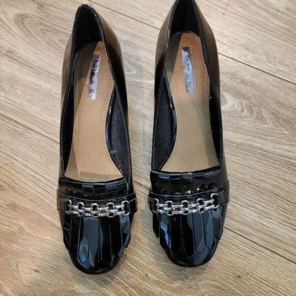 NEW Tahari Shoes Women's Dress Sz 8 Patent Leather Navy Blue Workwear