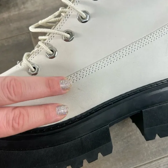 NEW Timberland White Leather Lace Up Platform Boots