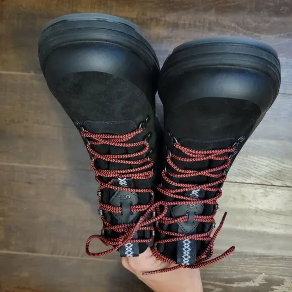 NEW UGG Biltmore Hiker Boots Mens 10 Black Suede Rugged Versatile Emo