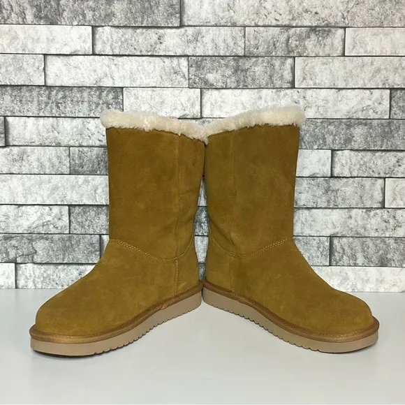 New Ugg Koolaburra Womens 7 Alamie Tan Suede Lined Boots