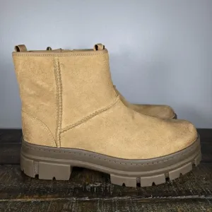 NEW UGG Skyview Classic Mens Size 8 Suede Pull On Boots Shoes Brown Waterproof
