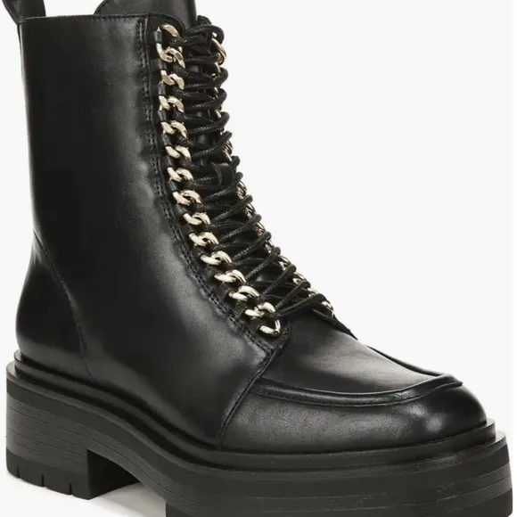 NEW....Sam Edelman Lovrin Black Bootie.... Size...8
