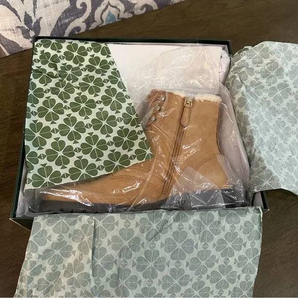 NIB Kate Spade New York Shearling Lined Lug Sole Suede Boots Tan 6, 6.5, 7.5, 10